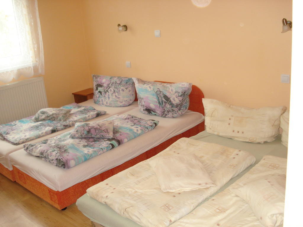 Sunshine Apartment Hajdúszoboszló Extérieur photo